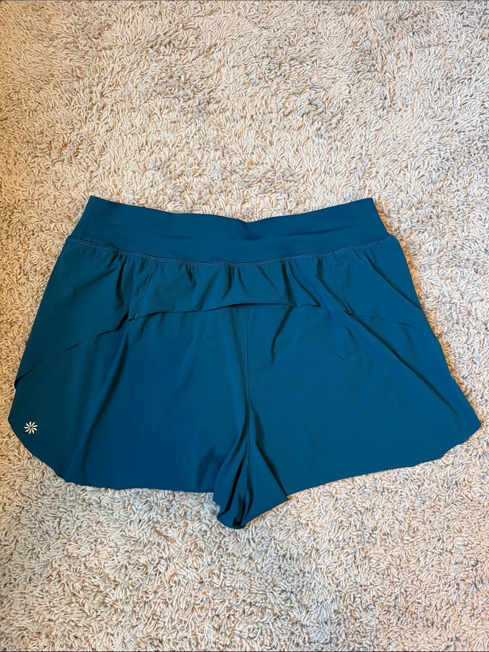 Athleta Teal Glide Sunstop Short